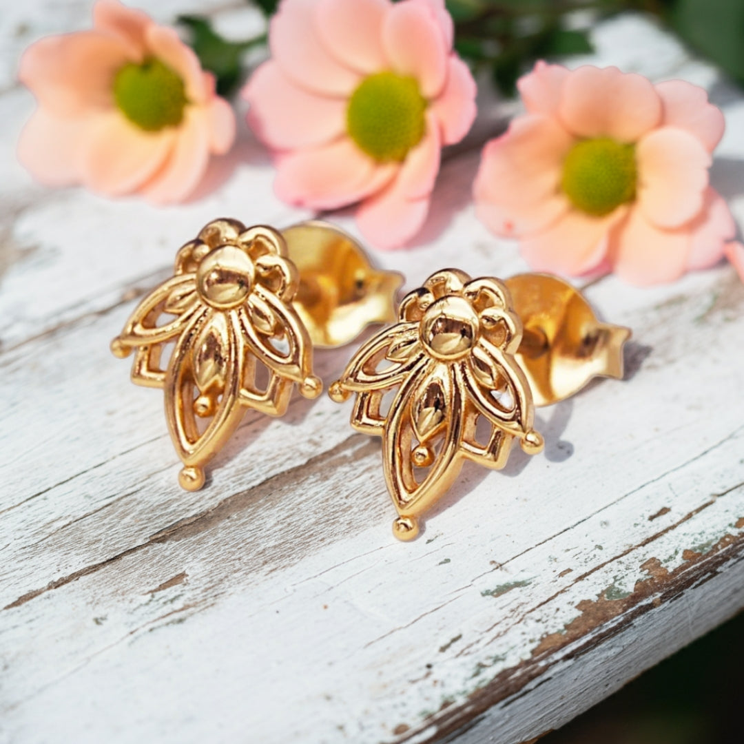 Boucles d'oreilles en or Lotus