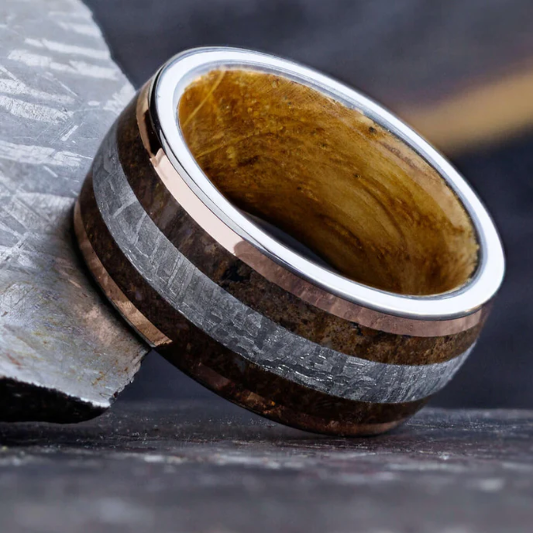 Bague pour homme en bois de baril rustique