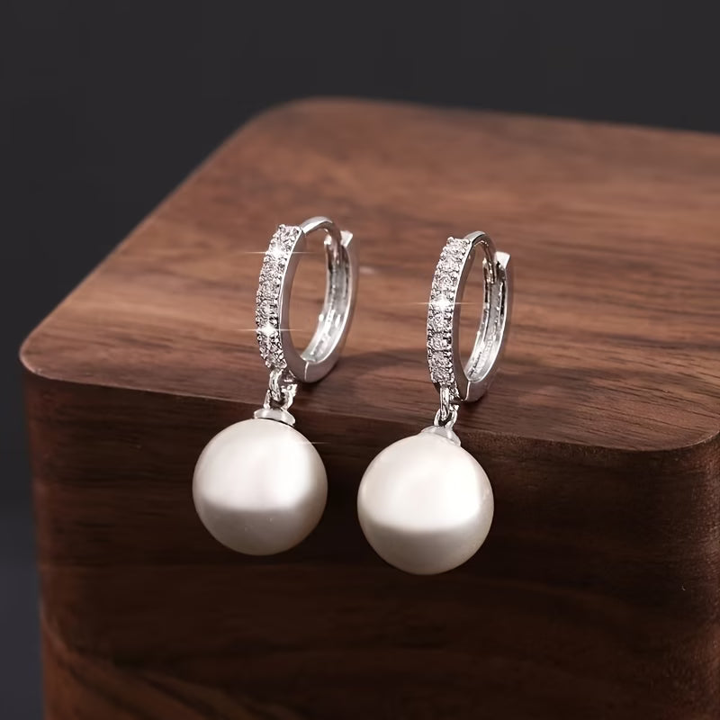 Les Boucles d'Oreilles Modernes en Perles Pendantes