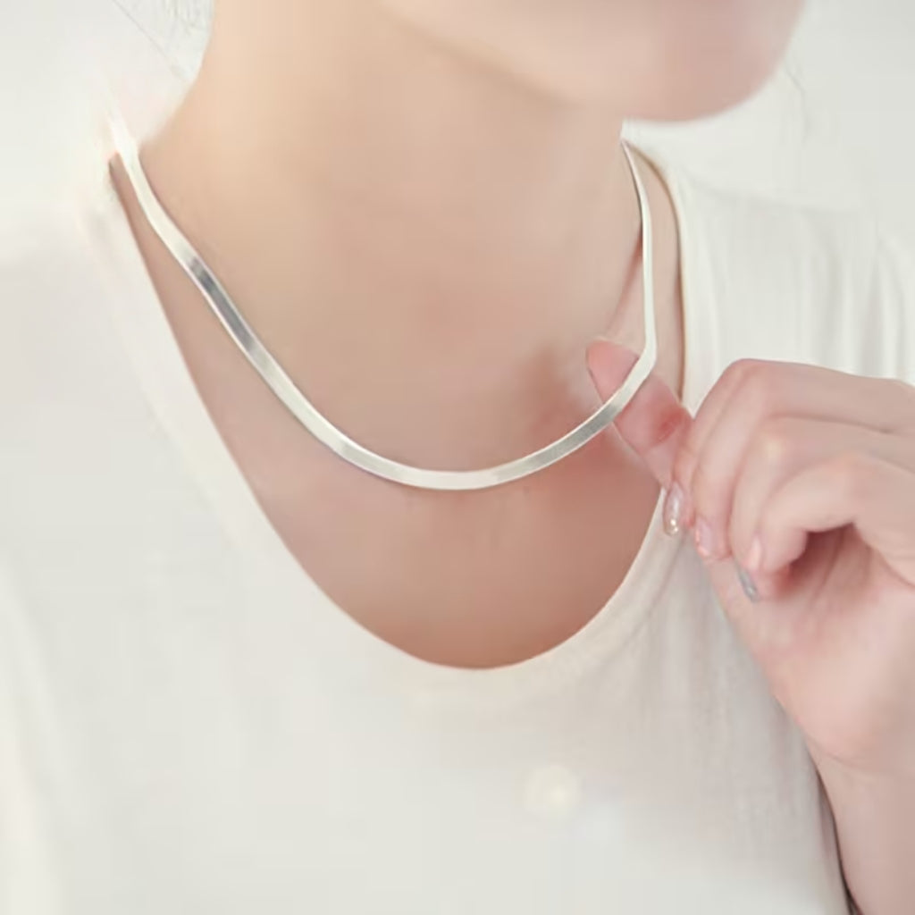 Collier en chevrons