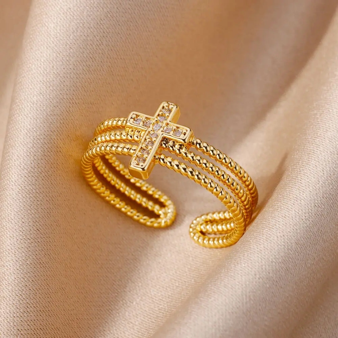 Bague Croisée en Perles Dorées Superposées Ajustable