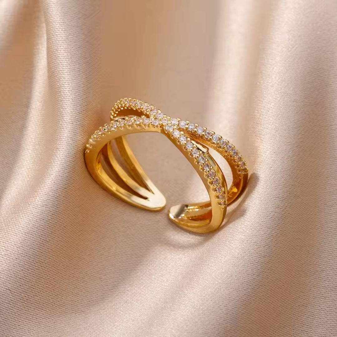 Bague en Or avec Croix Lumineuse Réglable