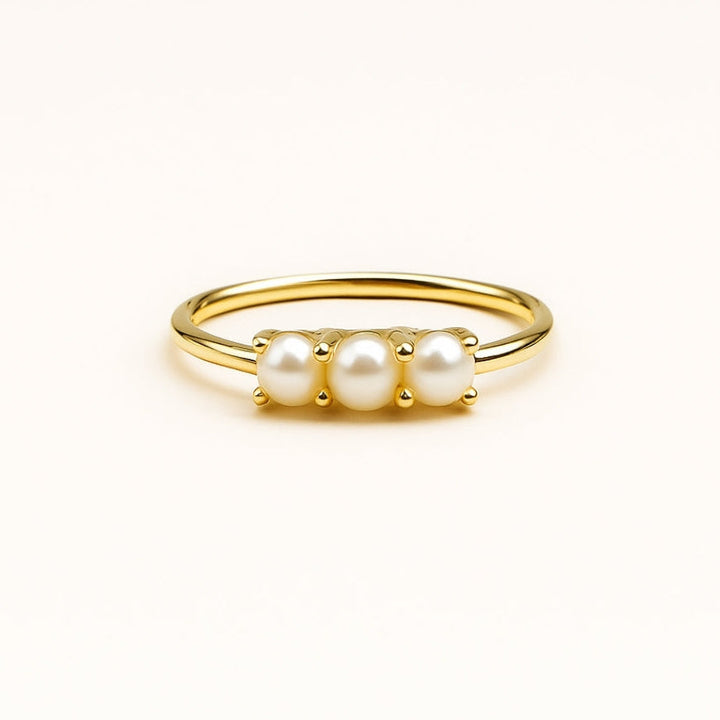 Bague en Or avec Triple Perle