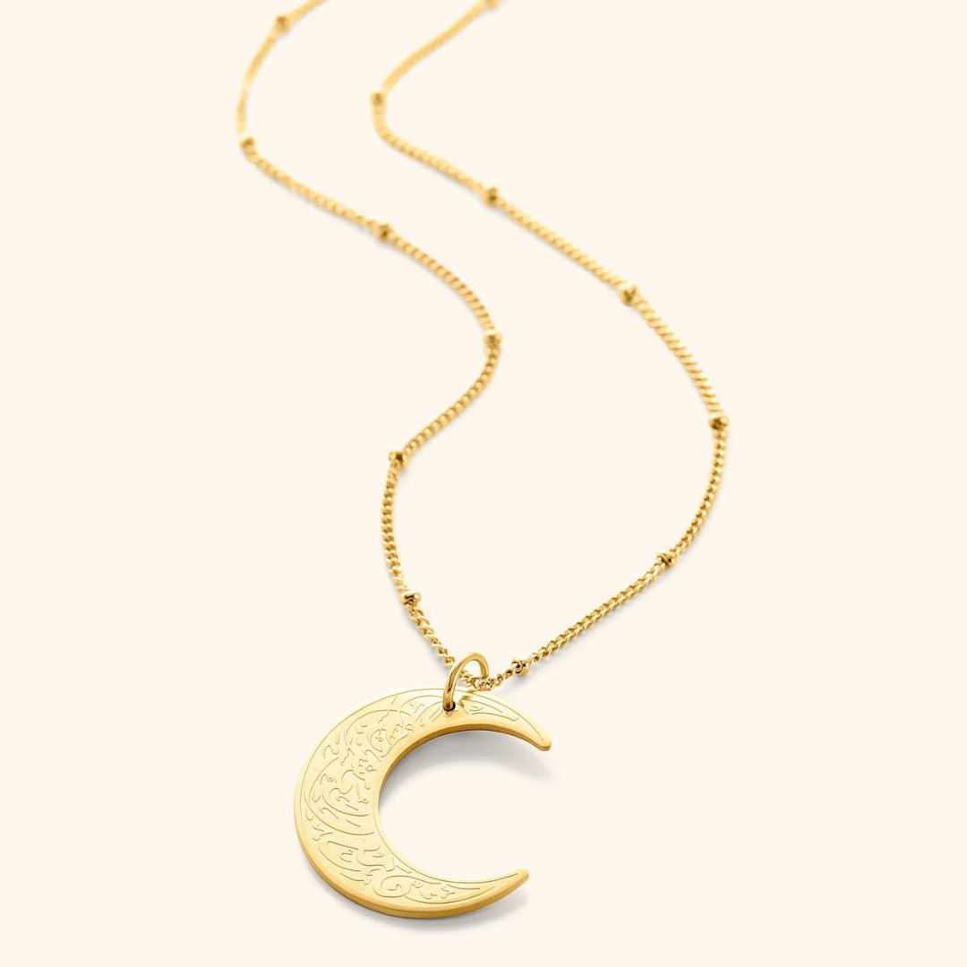 Collier Pendentif Lune Dorée
