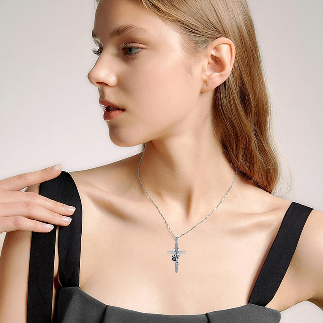 Collier en argent sterling 925 avec patte et croix