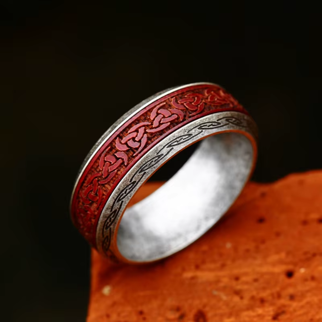 Bague Vintage Celtique Rouge