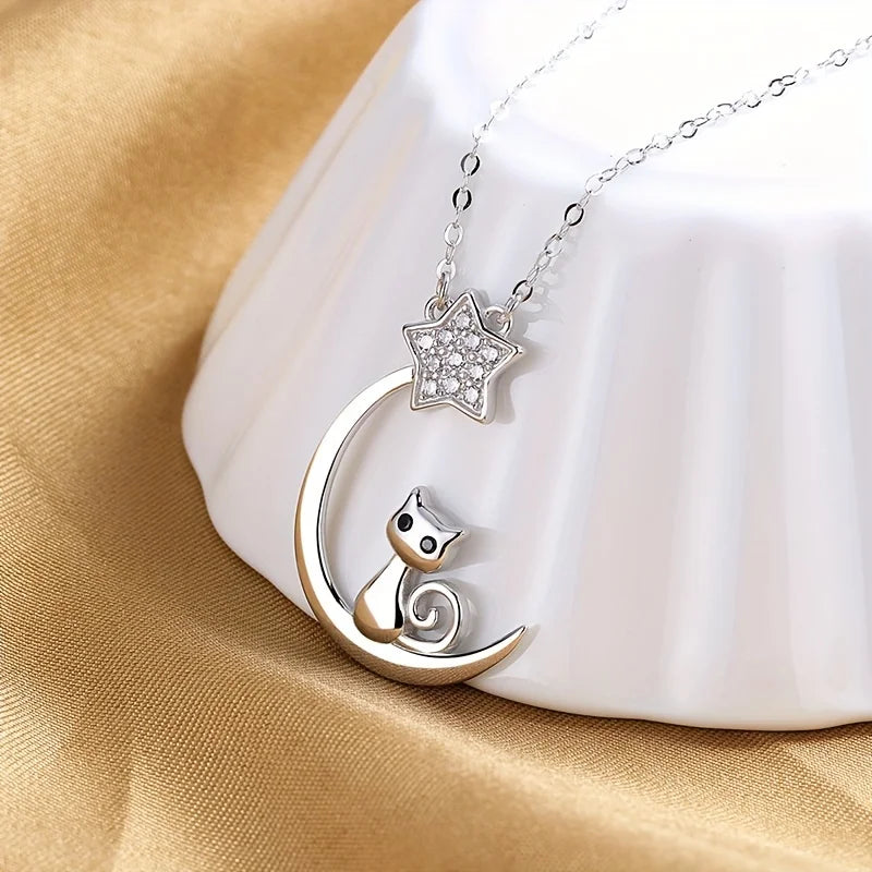 Collier en argent sterling avec chat, lune et étoile