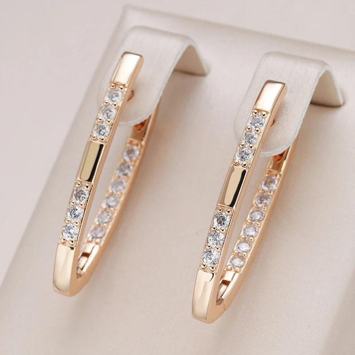Boucles d'oreilles en zirconia élégantes en or