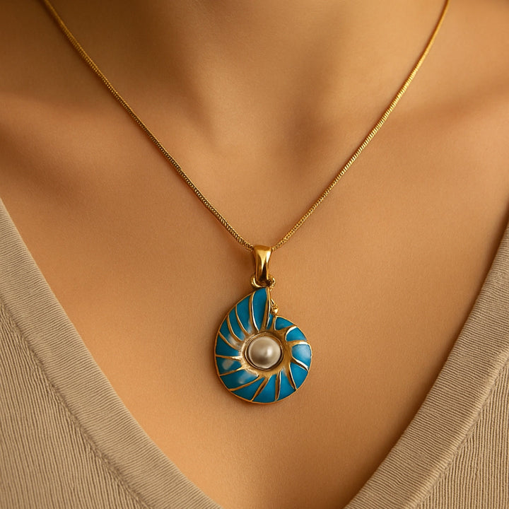 Collier Pendentif en Perle de Coquillage