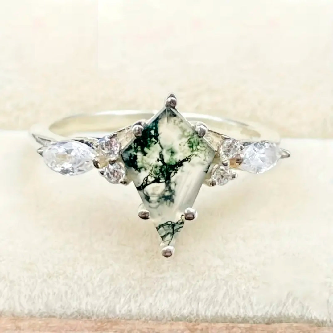 Bague en Argent avec Cristal d'Agate Mousse