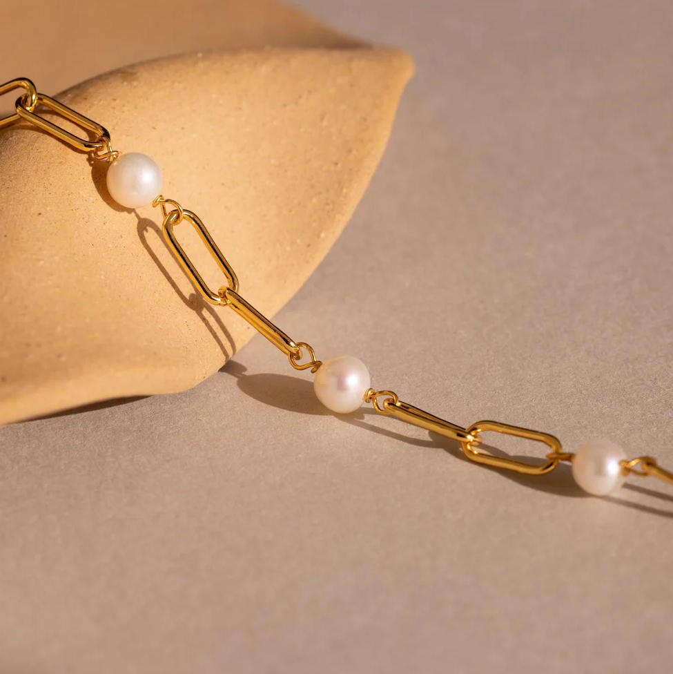 Bracelet Chaîne en Perles Intemporel