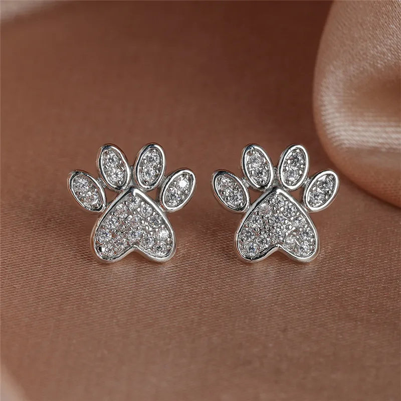 Clous d'oreilles en zircon blanc – Design en forme de cœur