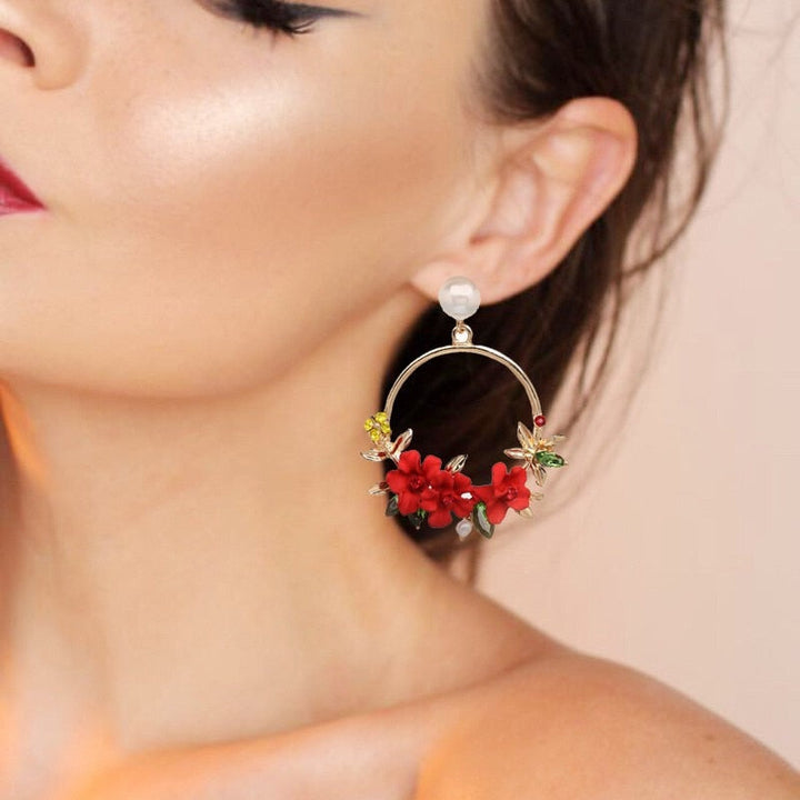 Boucles d'oreilles en fleur et perles en or