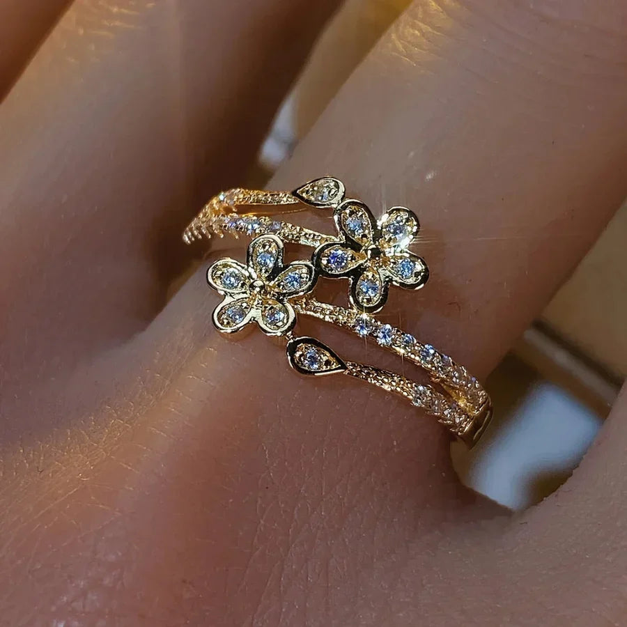 Bague en Or avec Fleurs Élegantes et Brillantes | Or