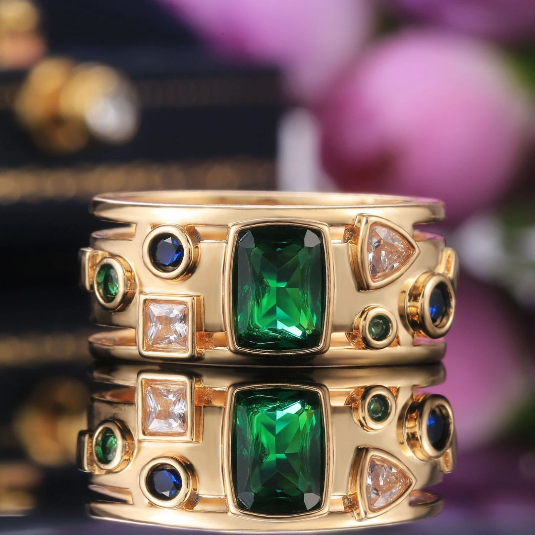 Bague en Cristaux Colorés Dorés Incrustés
