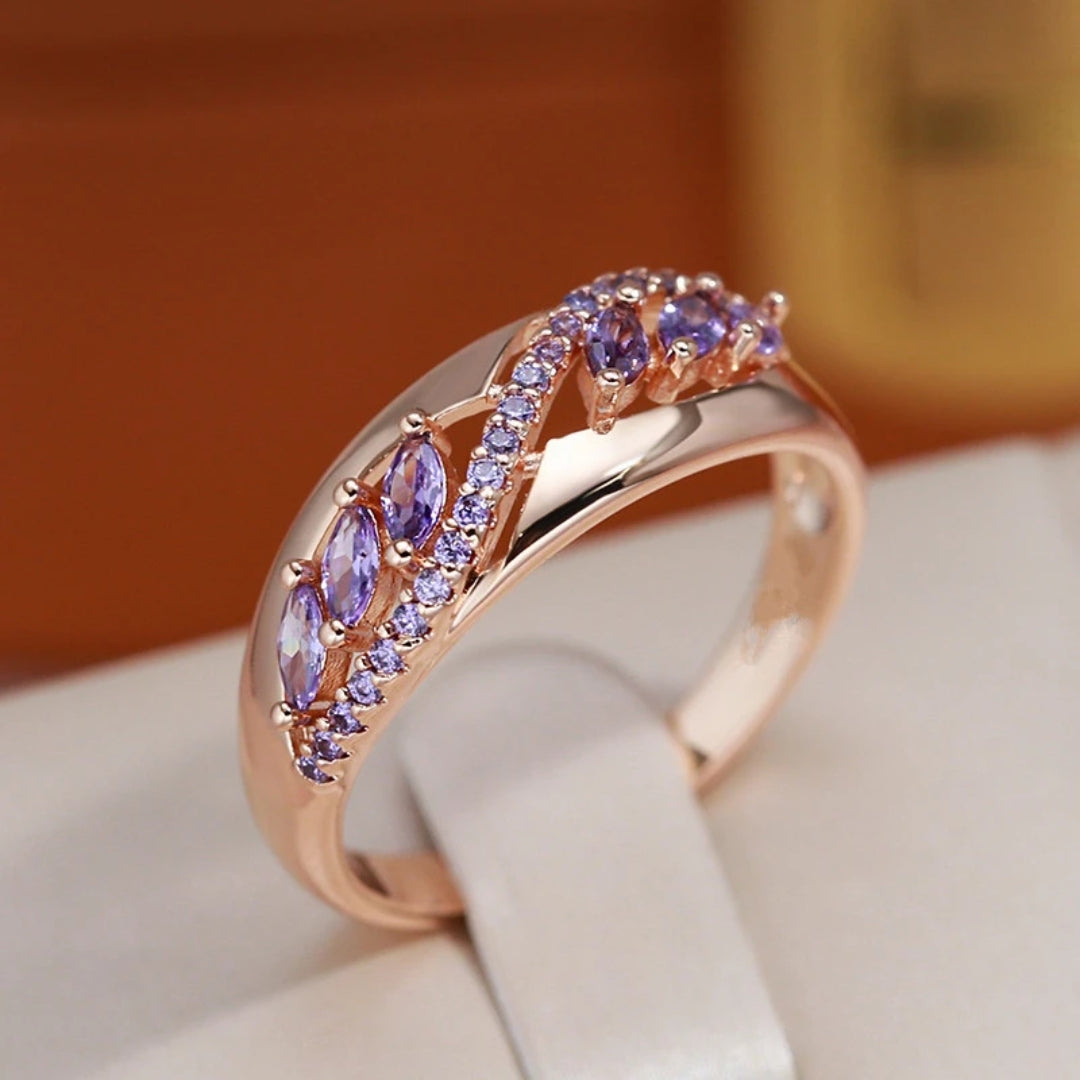 Bague en or cristal creux violet