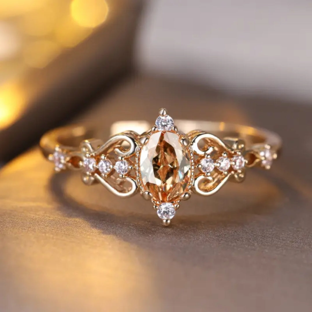 Bague en Cristal Orange Ovale Dorée