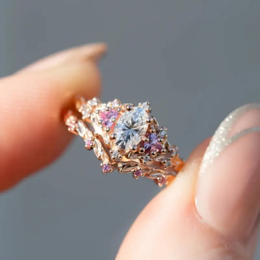 Bague en verre ovale étincelante dorée
