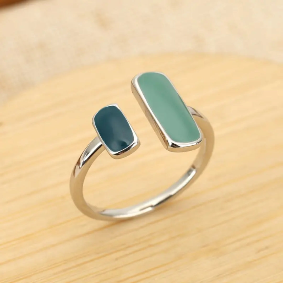 Bague en Argent avec Pierres Incrustées Vertes Réglables