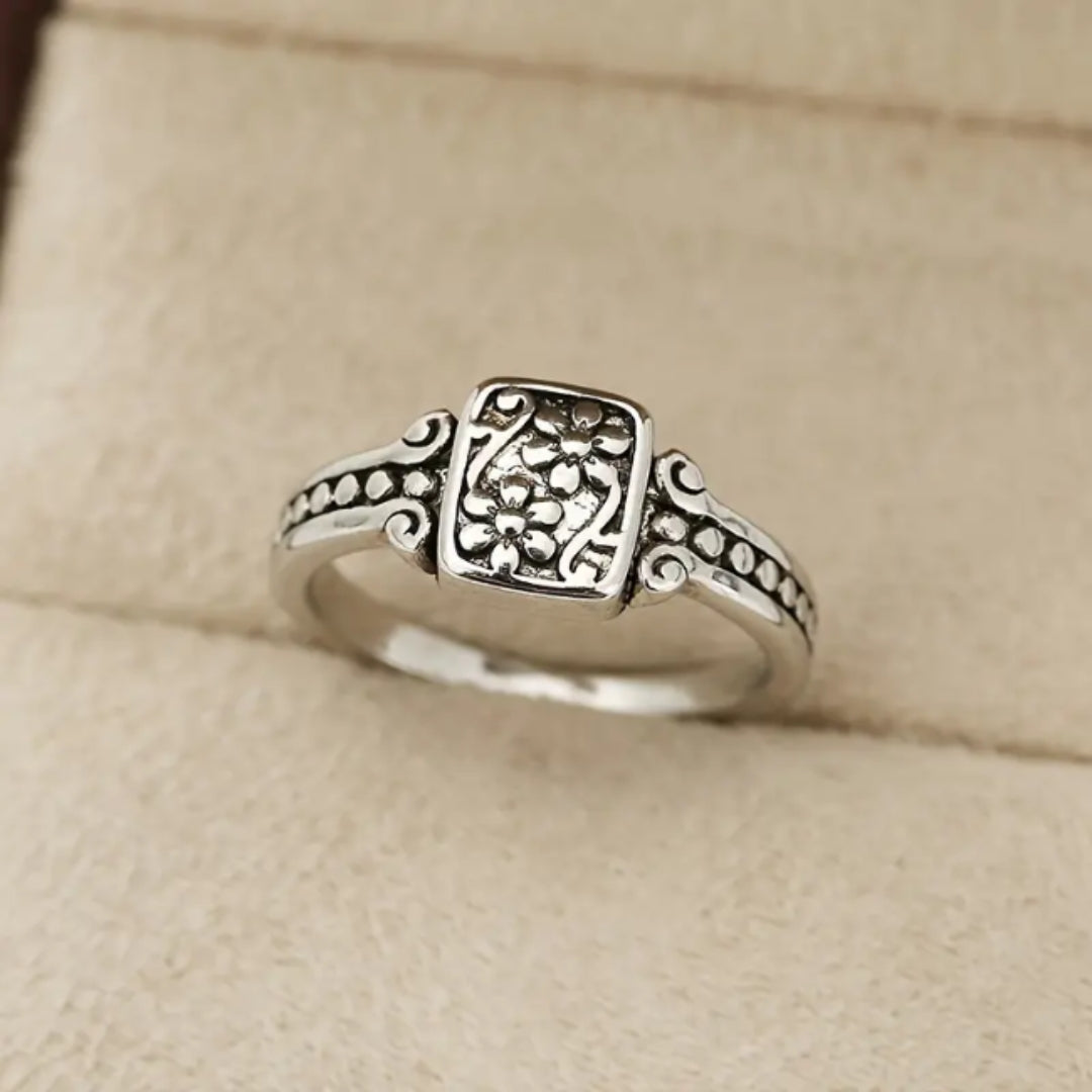 Bague Fleur Carrée en Argent