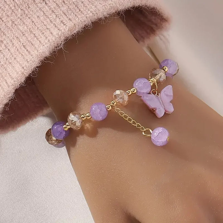 Bracelet extensible en perles avec beau papillon