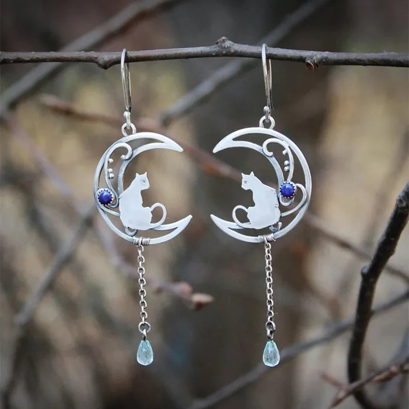 Boucles d'oreilles Chat au Clair de Lune – Design Vintage en Croissant avec Pierre Précieuse Lapis Lazuli