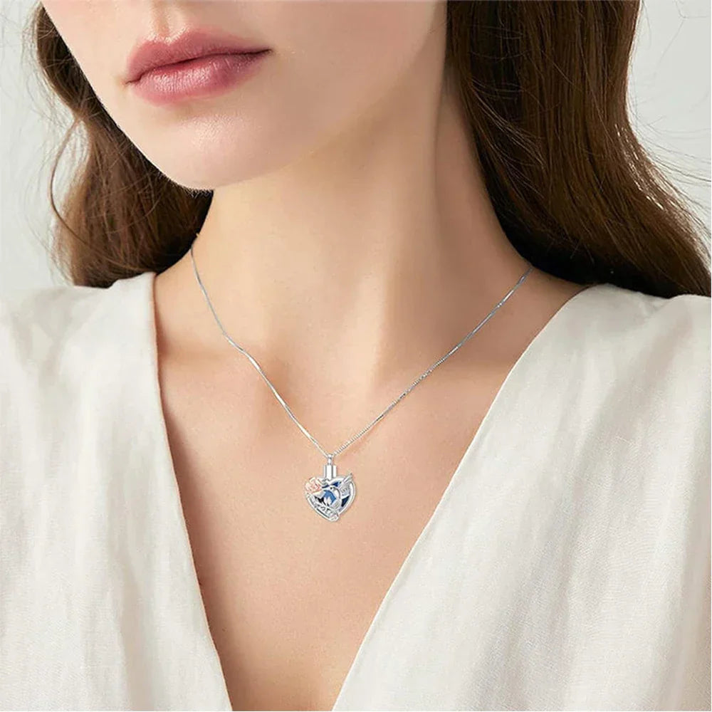 Collier Urne Cœur de Colibri