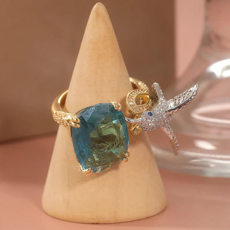 Bague Colibri de Couleur Aquamarine Ajustable – Plaqué Or 14K