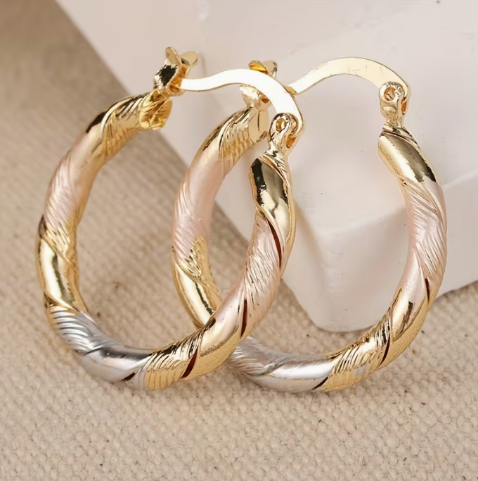 Boucles d'oreilles torsadées Twilight Harmony
