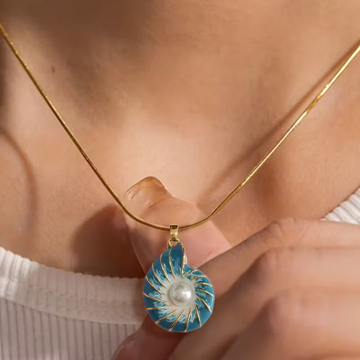 Collier Pendentif en Perle de Coquillage