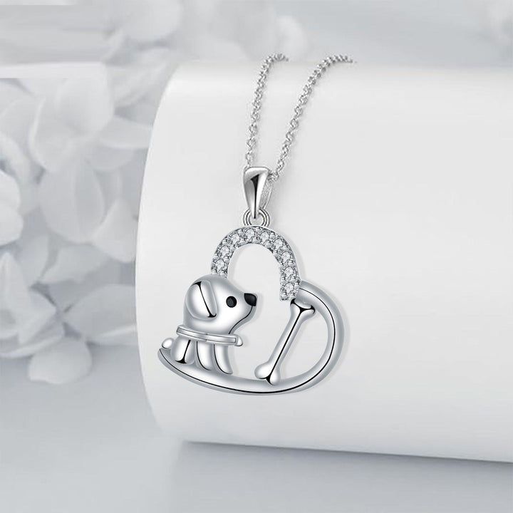 Collier pour chien avec pendentif en forme de cœur