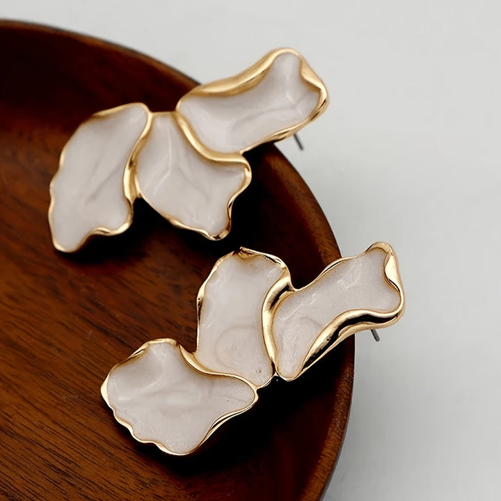 Boucles d'oreilles en pétales de fleur de perle