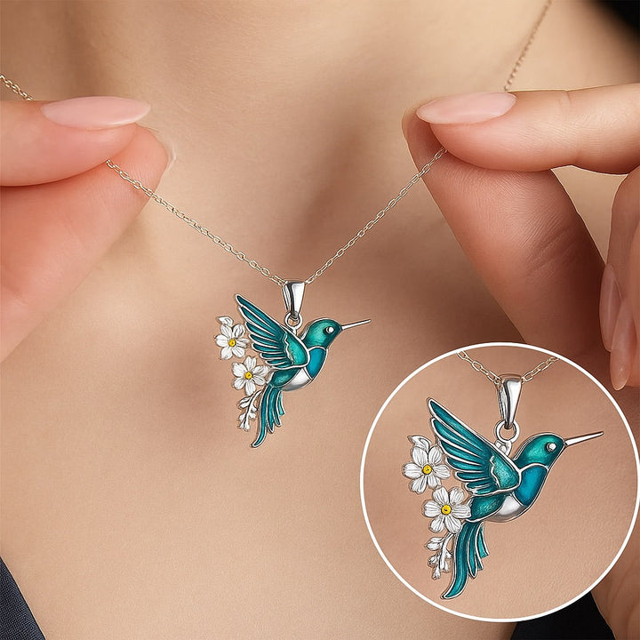 Magnifique collier Colibri avec boucles d'oreilles en bonus – Offre à durée limitée
