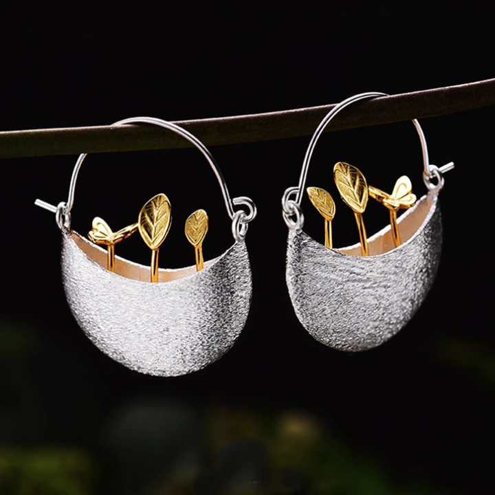 Boucles d'oreilles en argent avec panier floral plaqué or