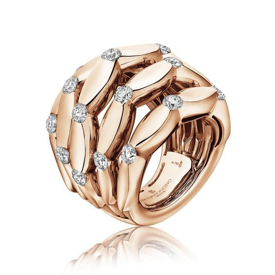 Bague en or vintage avec zirconia superposé