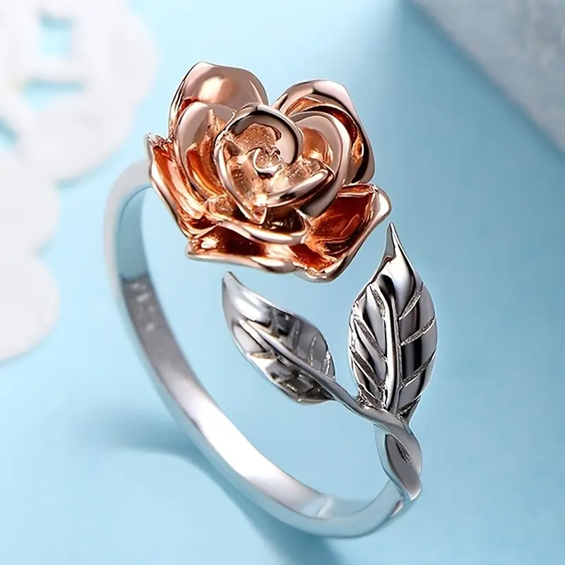Bague en Argent avec Fleurs Vintage