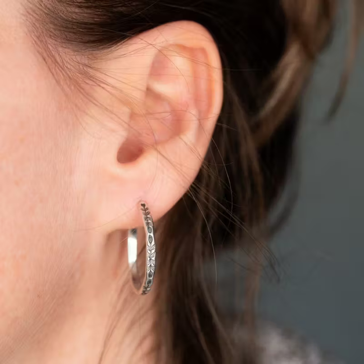 Boucles d'oreilles légères en forme de créole