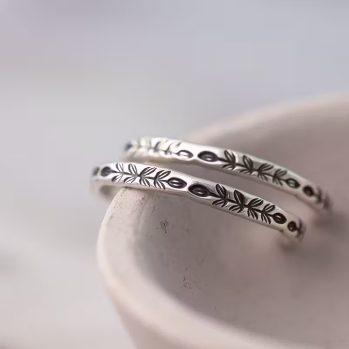 Boucles d'oreilles légères en forme de créole