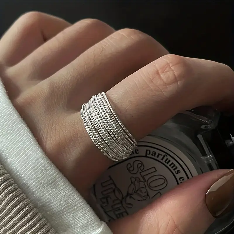 Bague Argentée Brillante à Couches