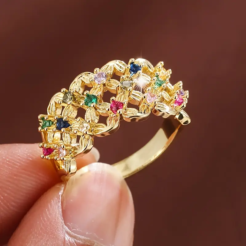 Bague Creuse en Or avec Zirconia Coloré