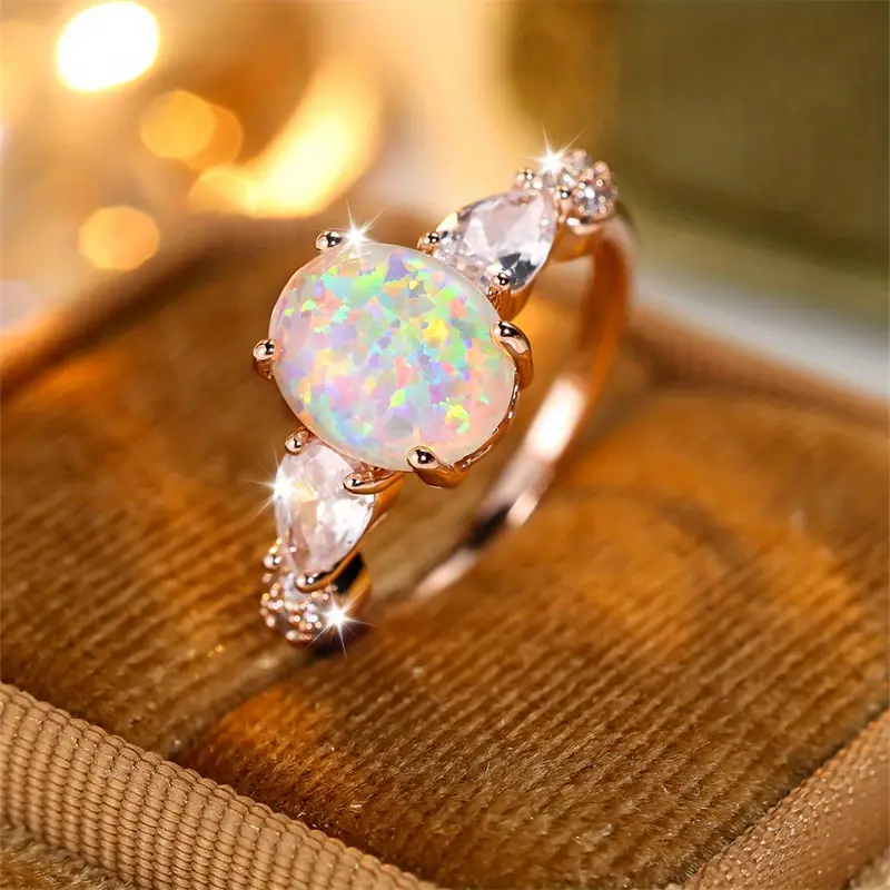 Bague en Opale Blanche Ronde