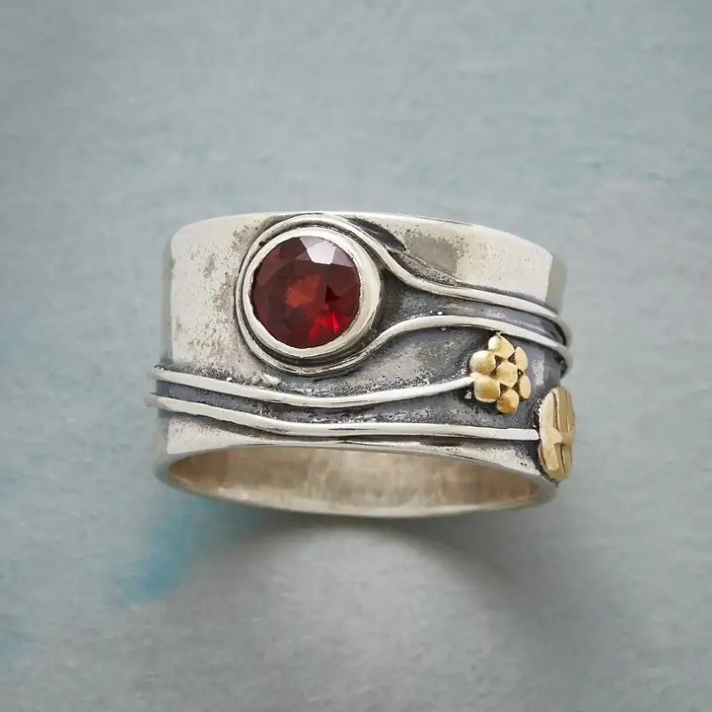 Bague en Verre Rouge Argenté