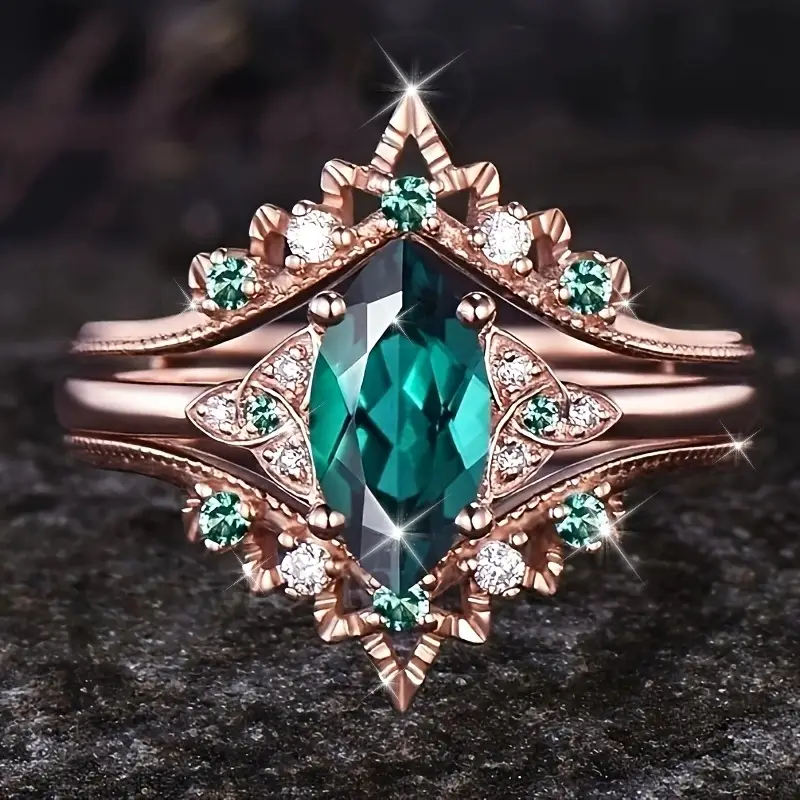 Bague en Rose Superposée en Cristal Vert Élégant
