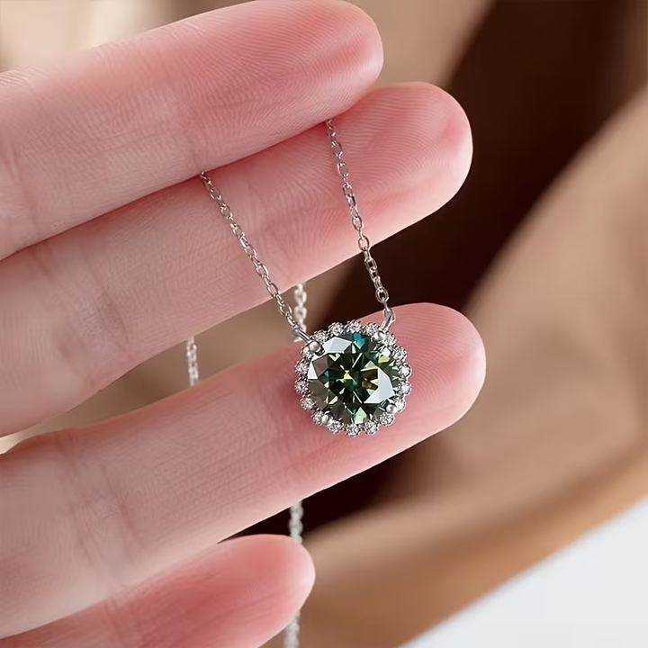 Collier Rond Géométrique en Agate Mousse