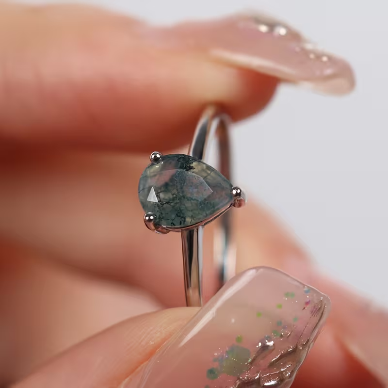 Bague en Argent avec Pierre d'Agate Mousse