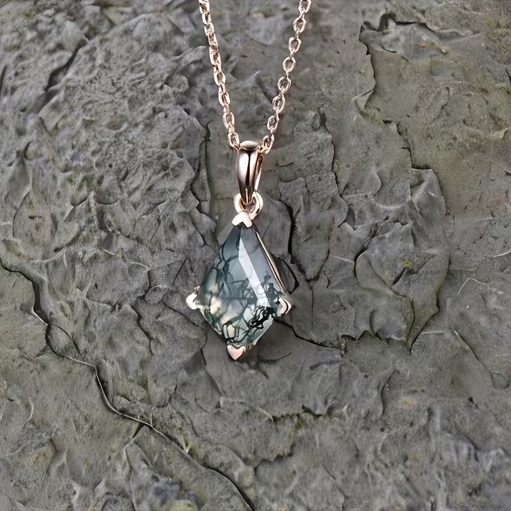 Collier Goutte Géométrique en Agate Mousse