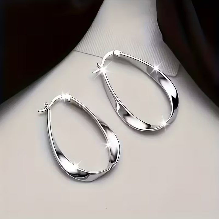 Boucles d'oreilles en argent à créoles torsadées rétro