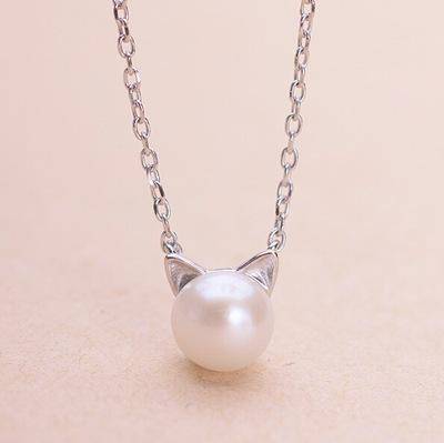Collier en perles magnifiques avec boucles d'oreilles et bague en bonus