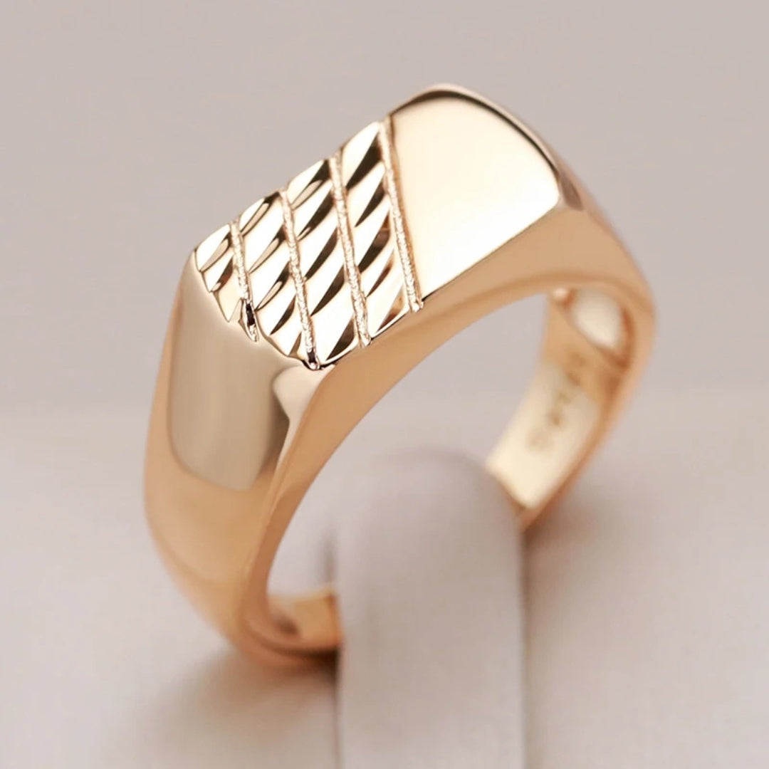 Bague Élargie en Or Élégante