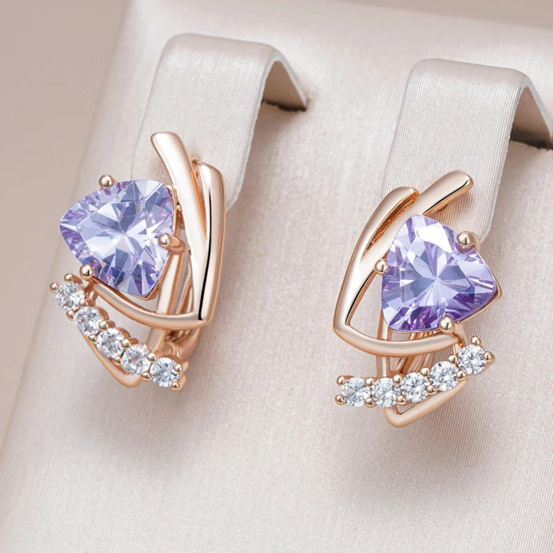 Boucles d'oreilles élégantes en violet et or brillant